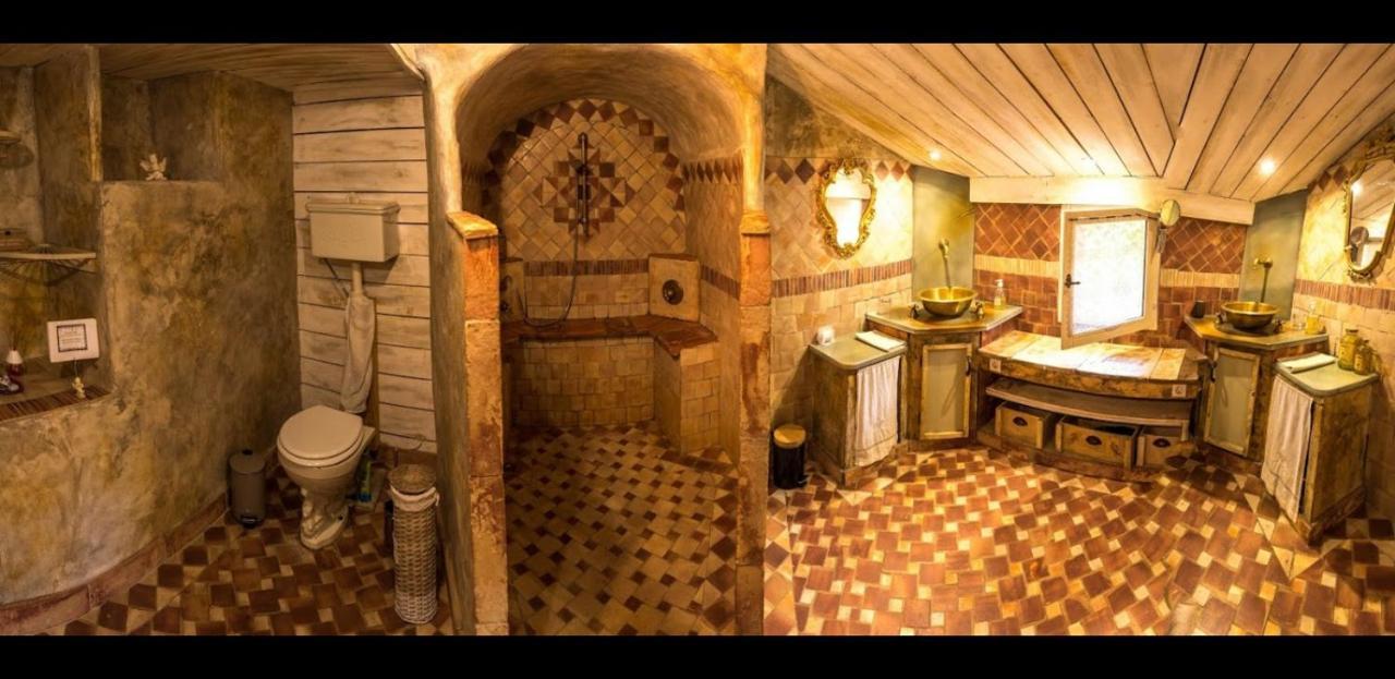 La Medievale Du Luberon Roussillon en Isere Eksteriør billede