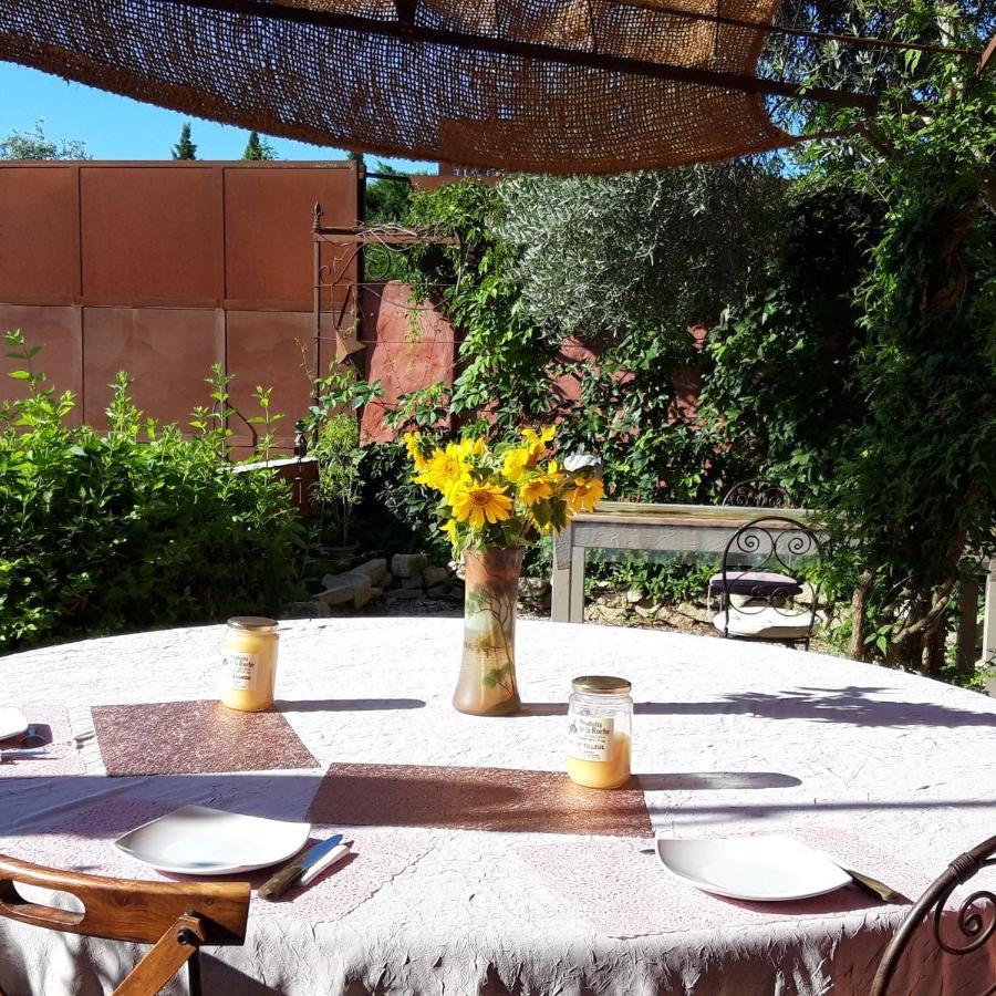 La Medievale Du Luberon Roussillon en Isere Eksteriør billede